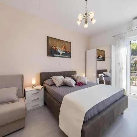 Tafra - One Bedroom * Lokva Rogoznica