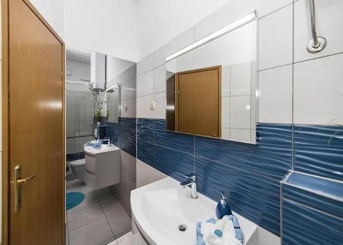 Tafra - One Bedroom Apartment Lokva Rogoznica
